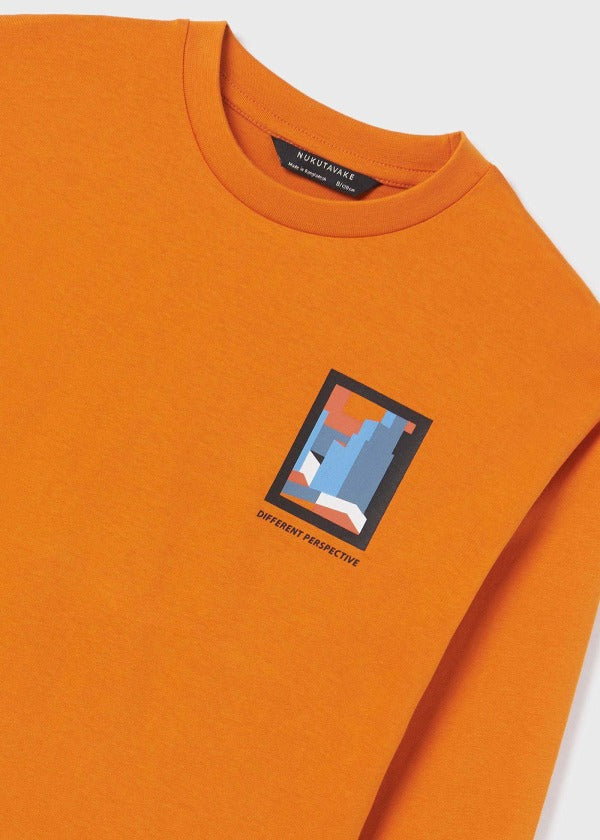 Playera estampada espalda Better Cotton chico Ref. 13-07067-053 Yema