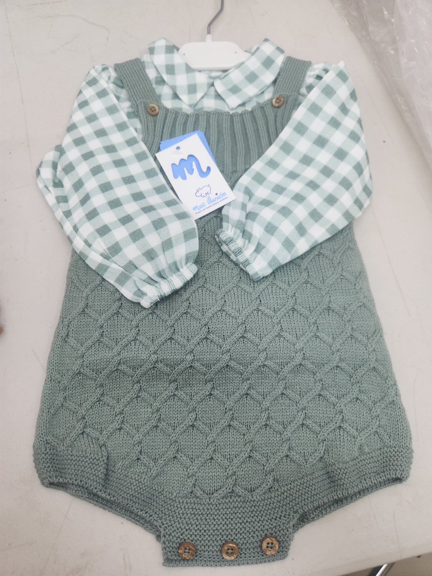 9450 conjunto Pelele 2pzas(camisa y pelele)