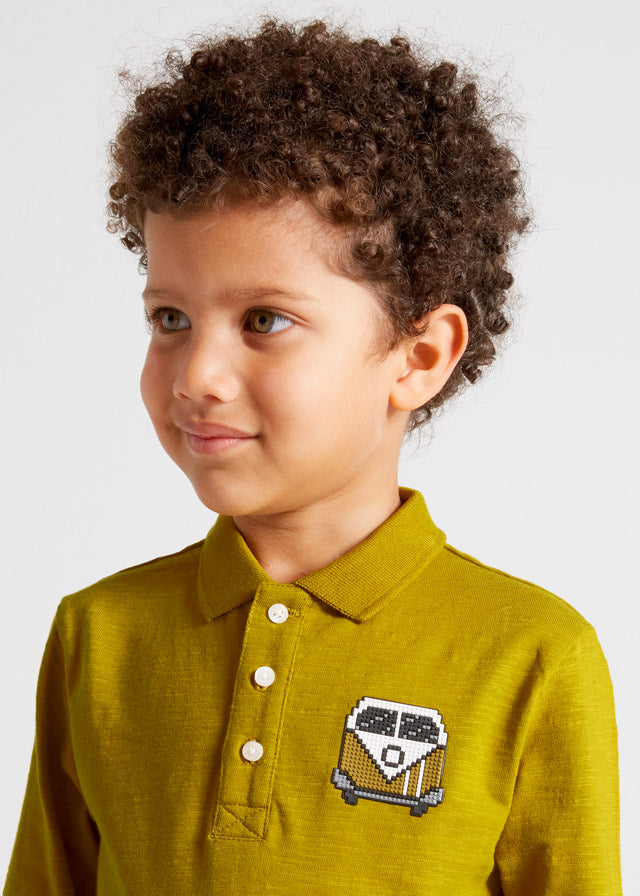 Polo manga larga con aplique para niño MAYORAL Ref 4177/42 Oliva