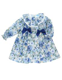 Vestido cuello de flores
