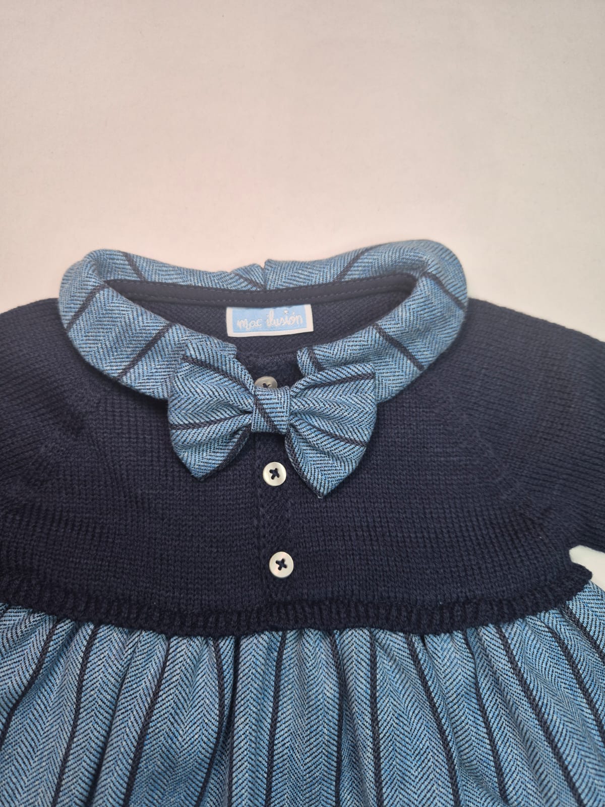 Vestido combinado tricot