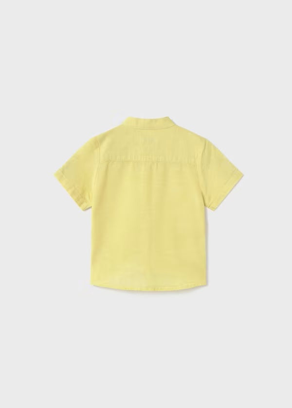 Camisa manga corta cuello mao lino