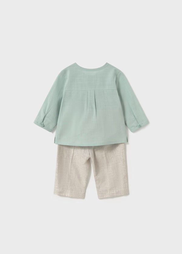 Conjunto pantalon largo y camisa