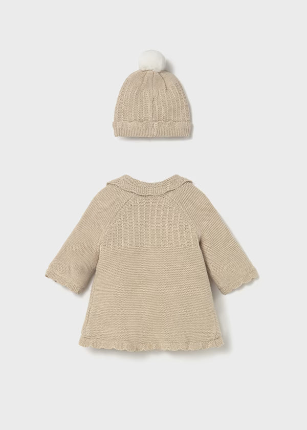 Abrigo y gorro tricot