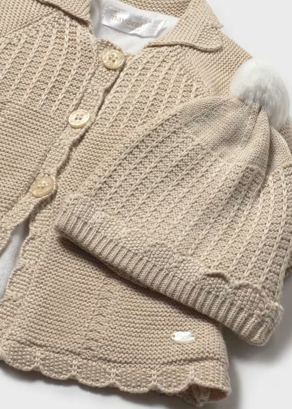 Abrigo y gorro tricot