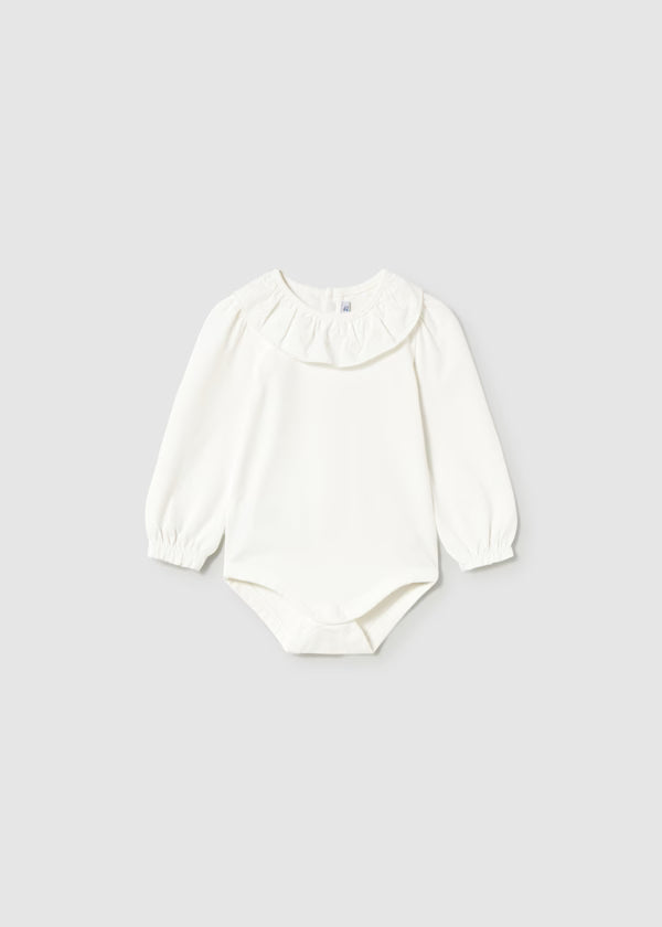 Body cuello bordado