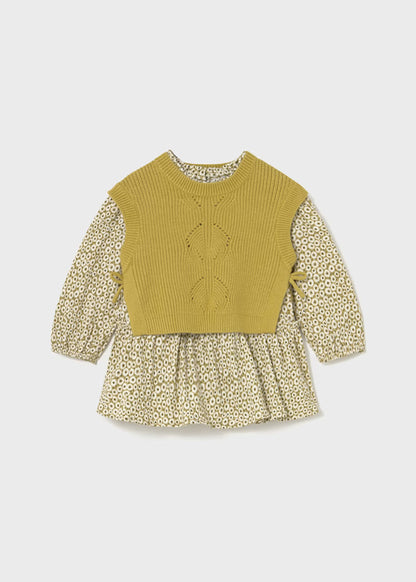 Vestido con chaleco tricot