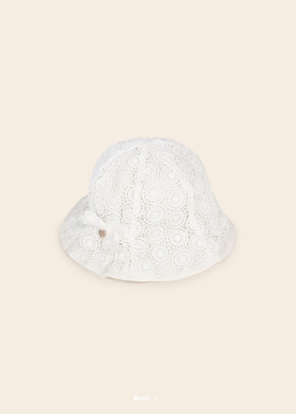 Gorro de guipur para bebé Ref. 23-10409-010 Crudo