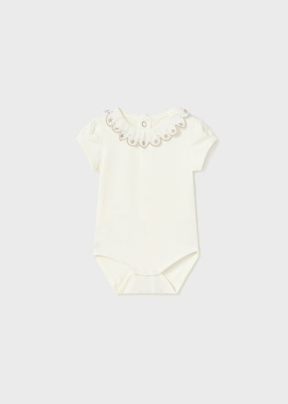 Body con cuello de algodón sostenible para recién nacido MAYORAL Ref. 23/1733/83 Crudo