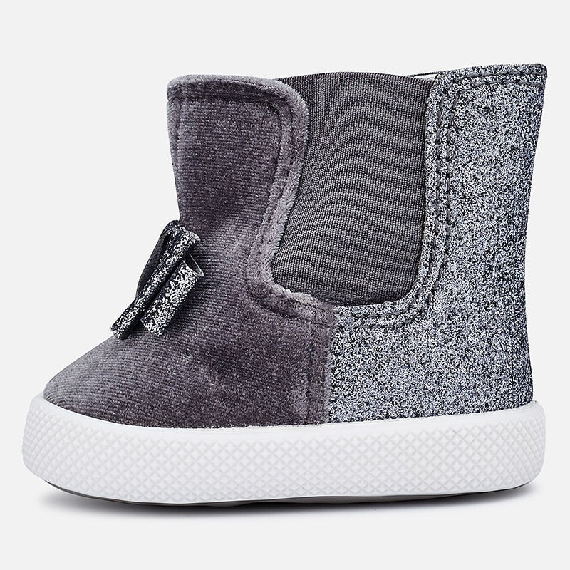 Bota Bebe Sku 9934 Color 82 Gris Plata
