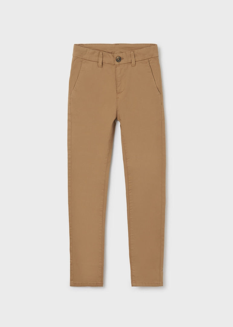 Pantalón chino slim de algodón sostenible para chico Art. 23-00530-040 Canela
