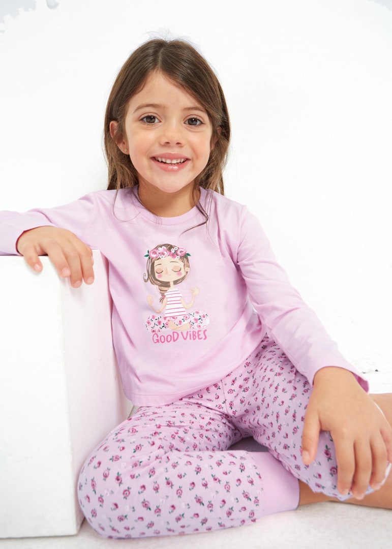 Pijama larga de algodón sostenible para niña Art. 23-03773-067 Pétalo