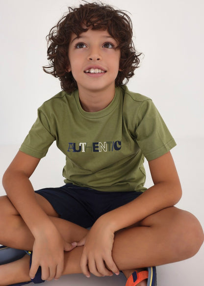 Playera con motivo estampado de algodón sostenible para chico Art. 23-00840-015 Hoja