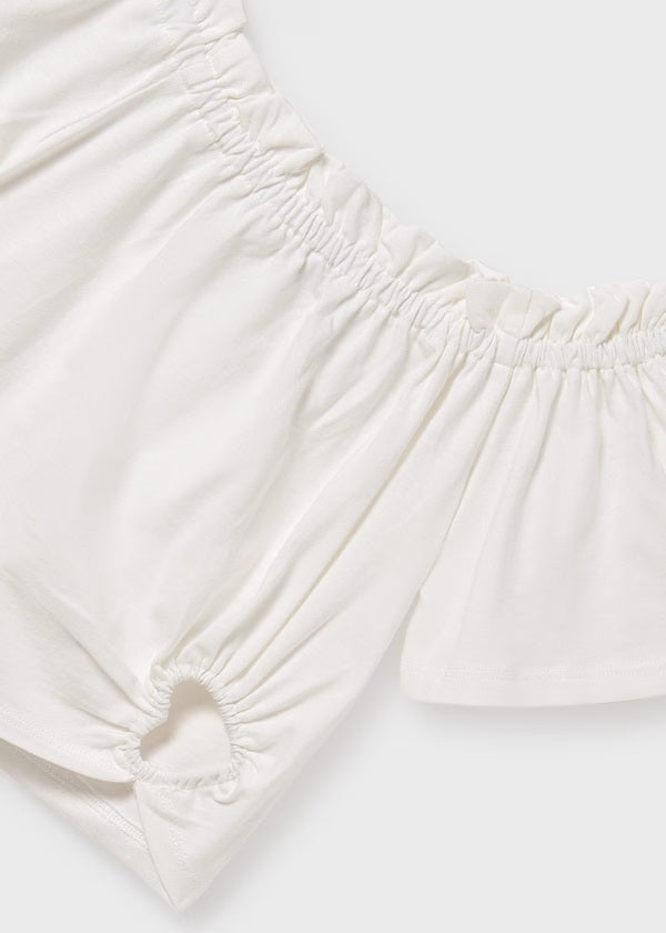 Playera detalle corazón niña