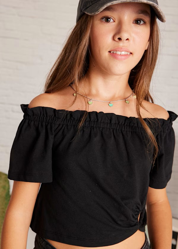 Playera detalle corazón niña