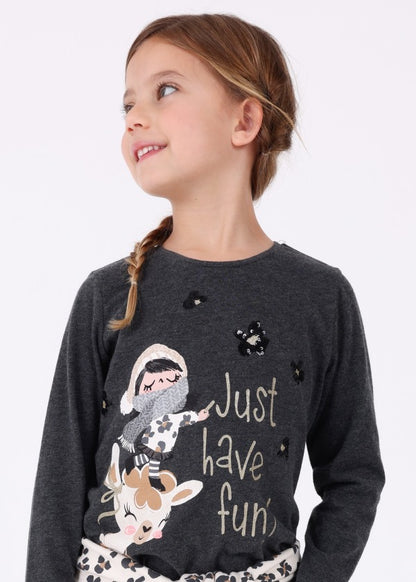 Playera estampada Better Cotton niña  Ref. 13-04015-059 Plomo Vig