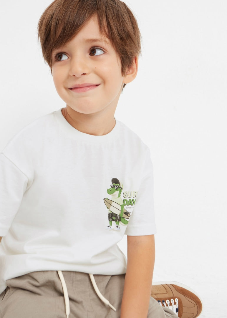 Playera skater fit de algodón sostenible para niño Art. 23-03015-023 Nata