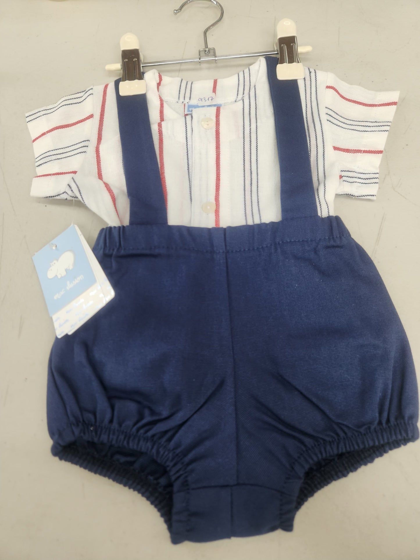 9317 conjunto 2pzas (camisa y pelele con tirantes) Macilusion