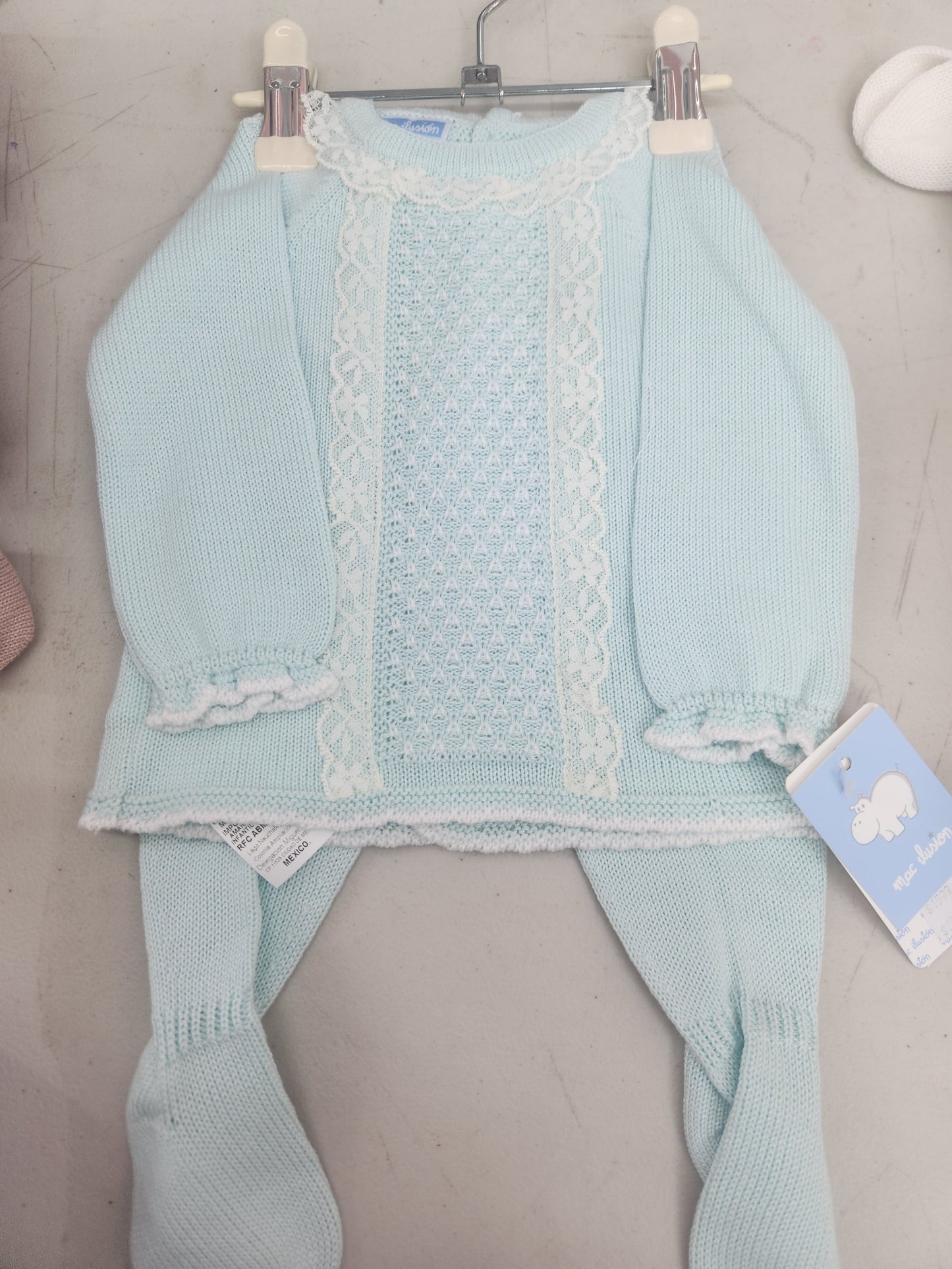 8813 Conjunto de punto 2 pzas ( sueter y polaina) Macilusion