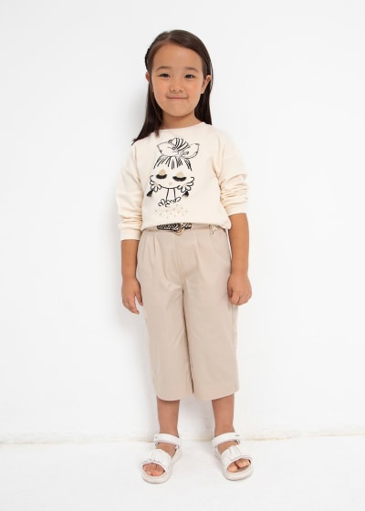 Sudadera con apliques de algodón sostenible para niña Sku 3435Color Garbanzo