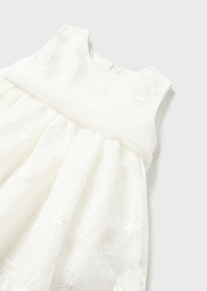 Vestido de organza bordada para bebé Art. 23-01948 Blanco