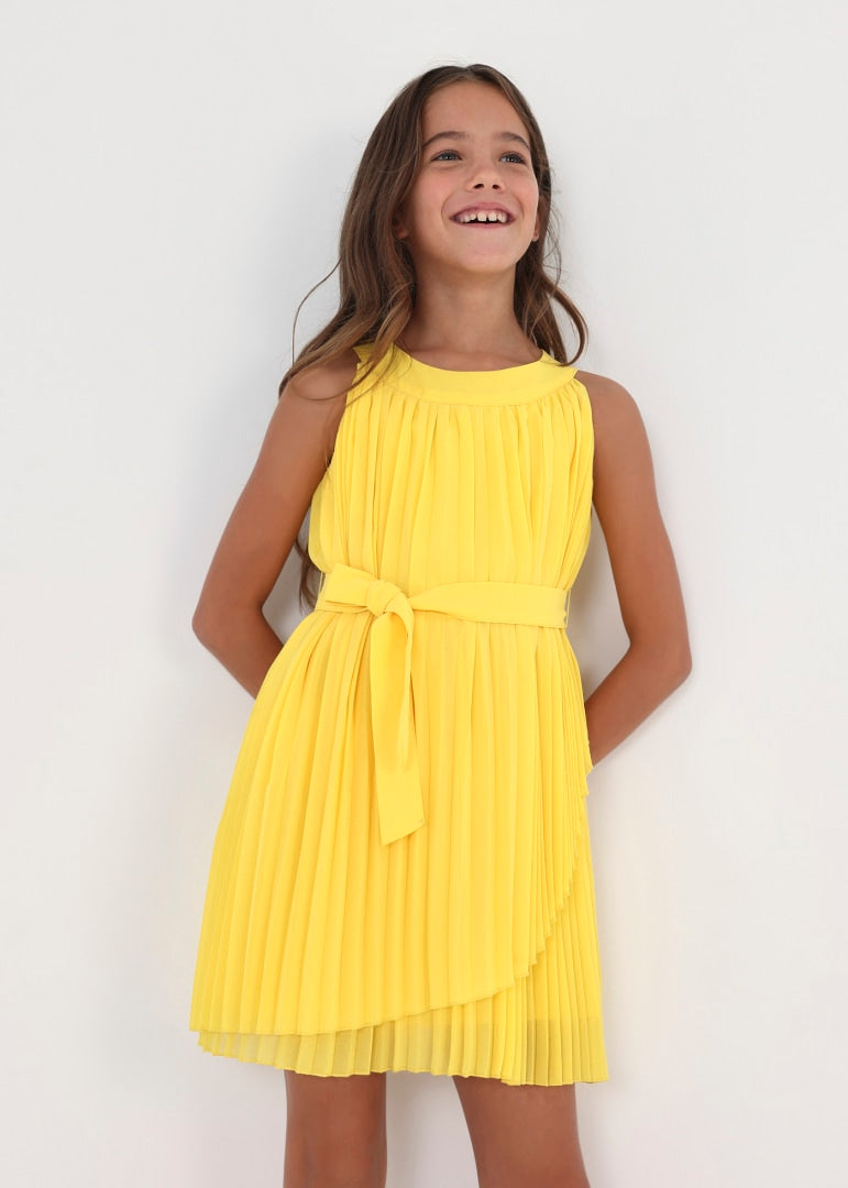 Vestido plisado con cinturón de moño para chica MAYORAL Ref. 23/6915/27 Mimosa