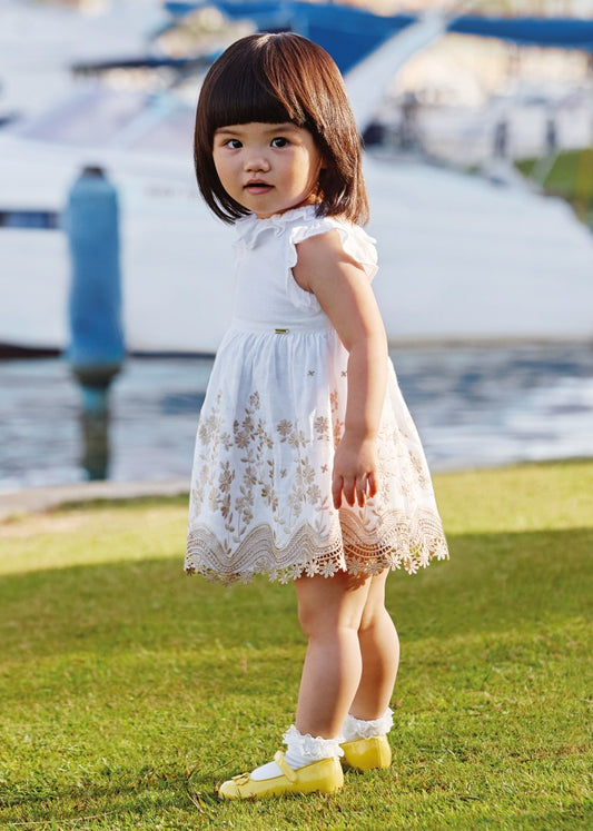 Vestido con motivo bordado y lino para bebé Art. 23-01955-077 Blanco